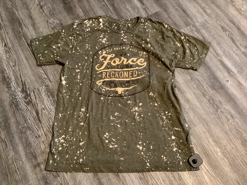 Earth-tone women's topsGreen Top Short Sleeve Clothes Mentor, Size M