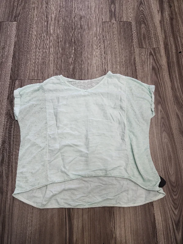 Vintage women's topsTop Short Sleeve By Shein  Size: 2x