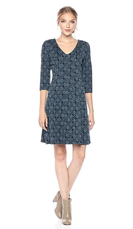 Sleeveless dresses for womenTaylor - V Neck Jacquard A-line Dress 9209MSC