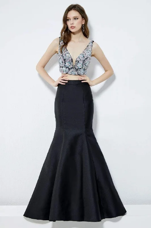 Layering dresses for versatile stylingAngela & Alison - Sleeveless Crystal Beaded Jeweled Trumpet Gown 81005SC
