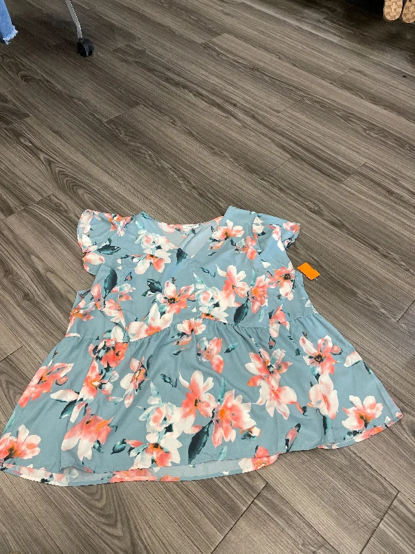 Cropped women's topsTop Short Sleeve By Chicsoul  Size: 3x