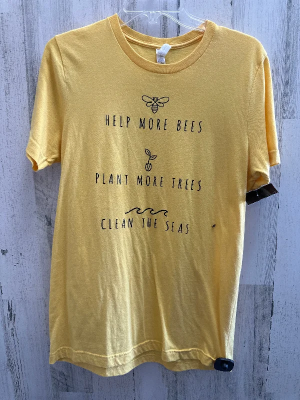 Handmade women's topsYellow Top Short Sleeve Clothes Mentor, Size M