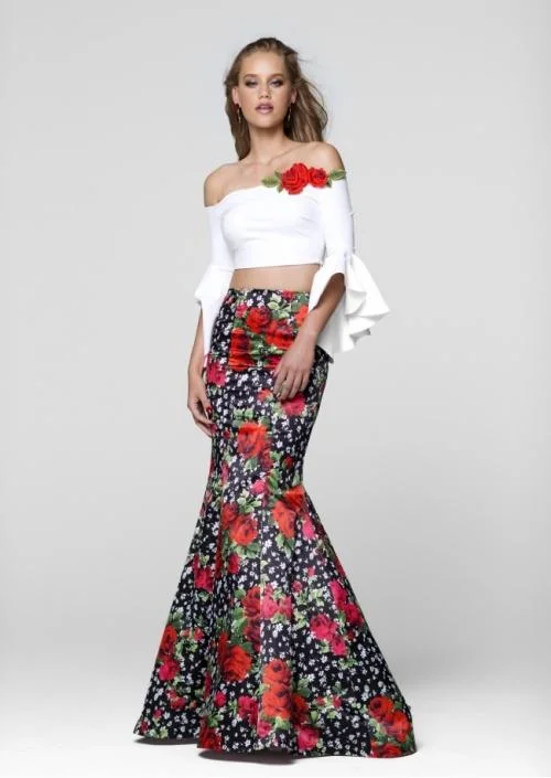 Handmade dresses for unique fashion statementsTarik Ediz 50040