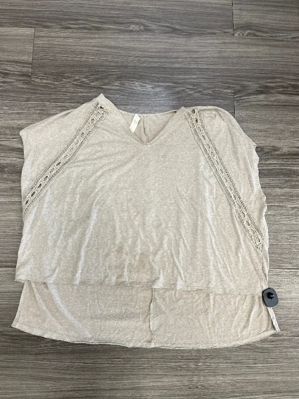 Lightweight women's topsTan Top Short Sleeve Clothes Mentor, Size L