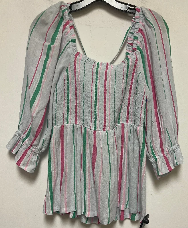 Yoga women's topsTop Short Sleeve By Crown And Ivy  Size: S