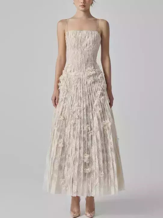 Petite dresses for womenLong Pleated Sleeveless Lace Dress with Floral Appliques