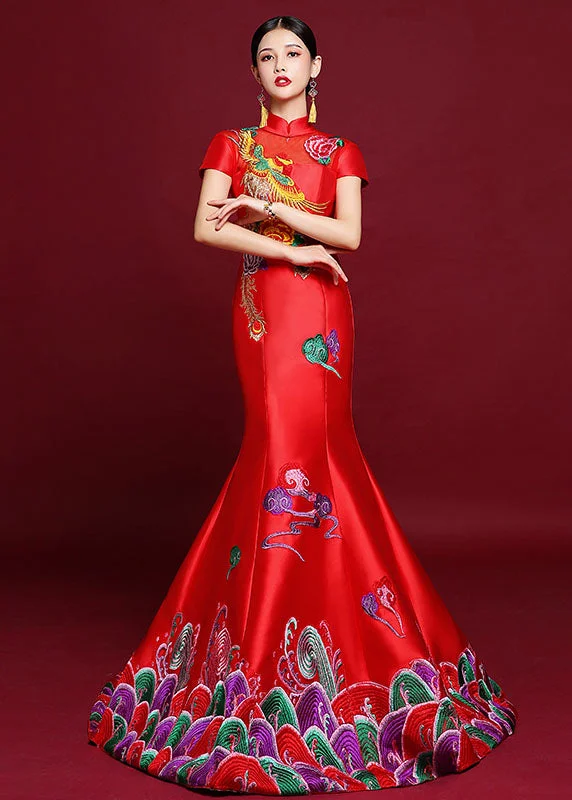Limited edition dresses for collectorsVogue Red Stand Collar Embroidered Silk Mopping Fishtail Long Dress Short Sleeve