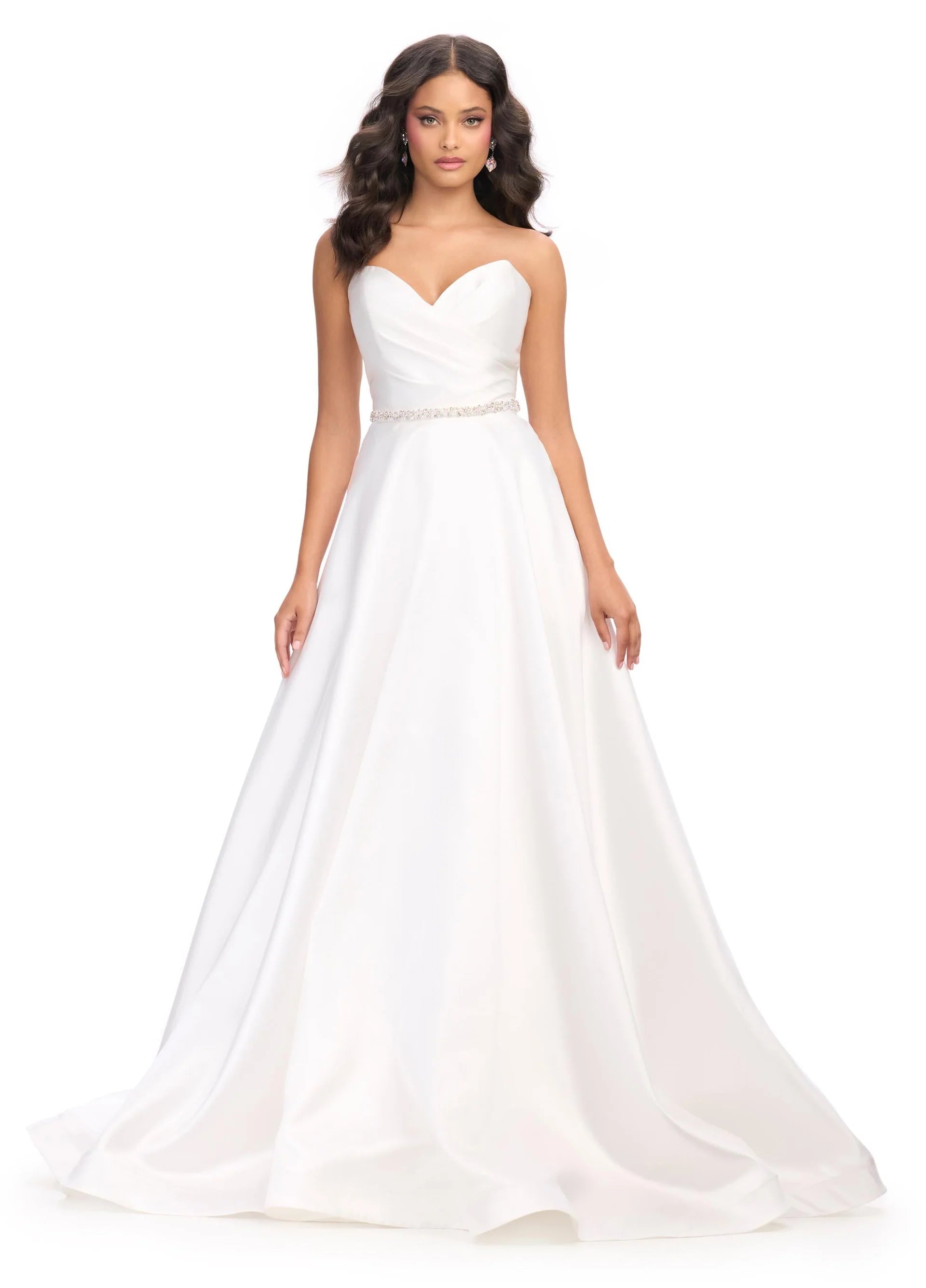 Embroidered dresses for womenAshley Lauren 11773 Size 6 White Strapless Ballgown Pageant Dress V Neck Formal Evening Gown Prom