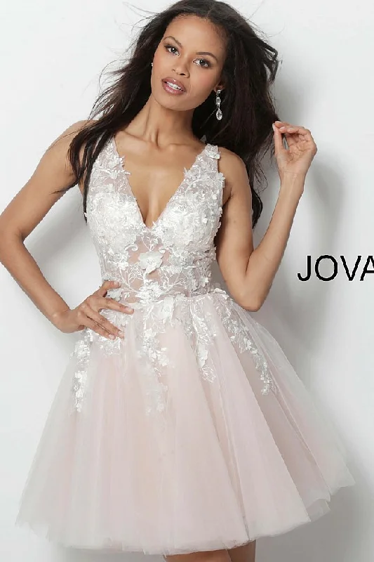 Plus-size dresses for womenJovani 63987 Floral Appliqués Homecoming Dress Prom Dress Tulle Floral Cocktail Gown