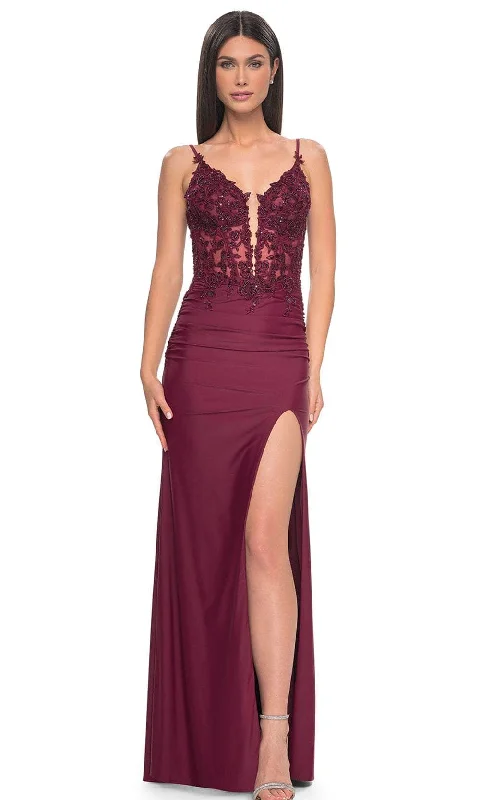 Sustainable dresses for eco-conscious womenLa Femme 32132 - Applique Sheath Prom Dress