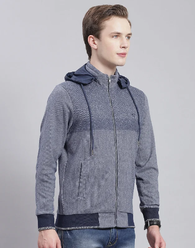 men's sports shirts for triathlonsMen Navy Blue Solid Hooded Full Sleeve Sweatshirt