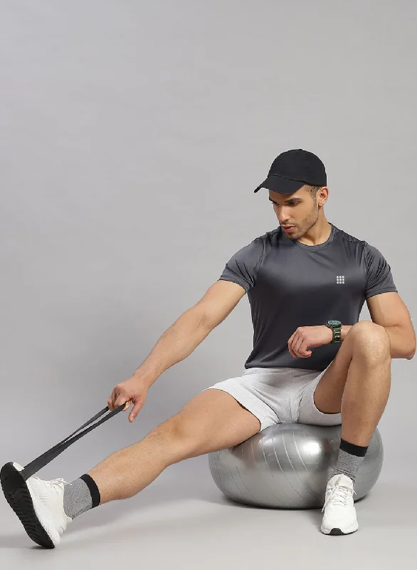 short-sleeved shirts for men from sustainable brandsMen Grey Solid T-Shirt