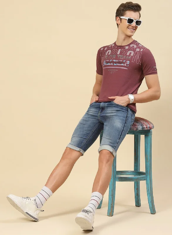 short-sleeved shirts for men with a wrinkle-free finishMen Pink Printed T-Shirt
