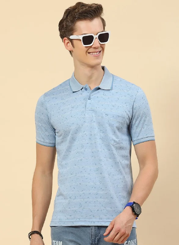 ironing short-sleeved men's tops without wrinklesMen Blue Printed T-Shirt