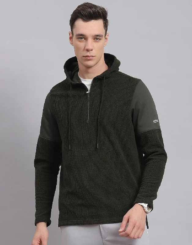 men's moisture-management shirtsMen Olive Solid Hooded Full Sleeve Sweatshirt