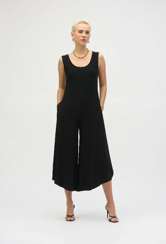 Limited edition women's dressesCasual Sleeveless Jumpsuit