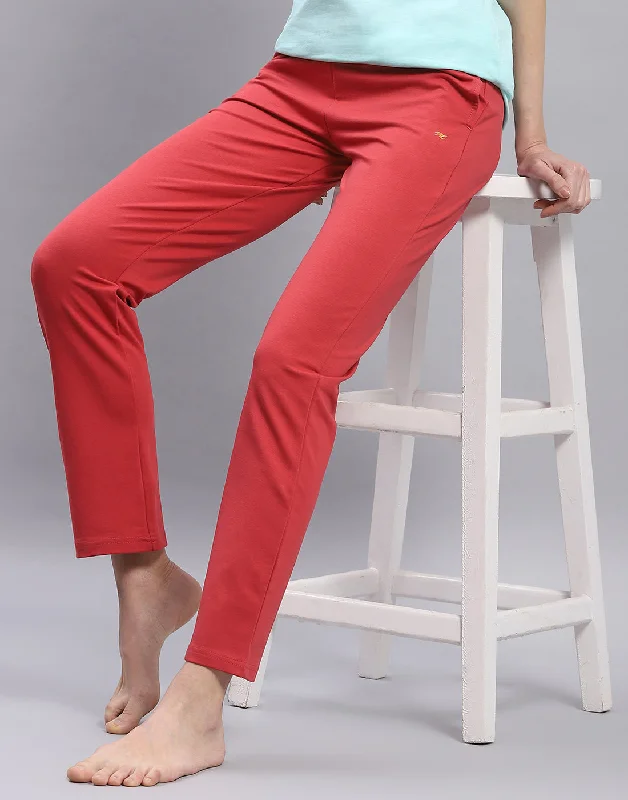Sustainable women's bottomsWomen Red Solid Regular Fit Lower