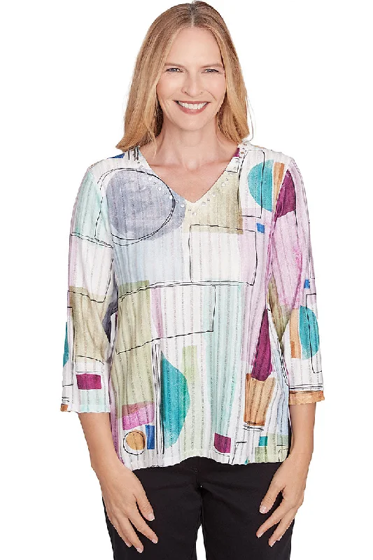 Travel women's topsGeometric Outlines Studded V-Neck Top