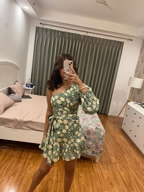 High-low hem dresses for womenFreya Green Printed Cotton One Shoulder Dress