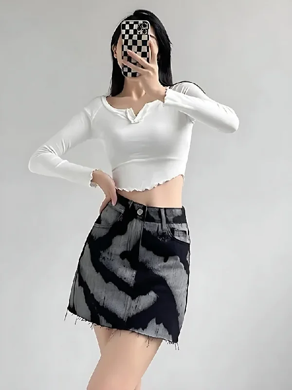 Loose-fitting dresses for womenSpray Paint Distressed Mini Skirt