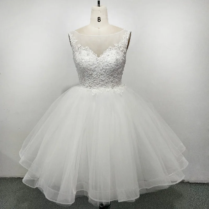Little red dresses (LRDs) for womenLovely Scoop Neck Puffy Short Wedding Dress with Lace Beading Summer Bridal Gown