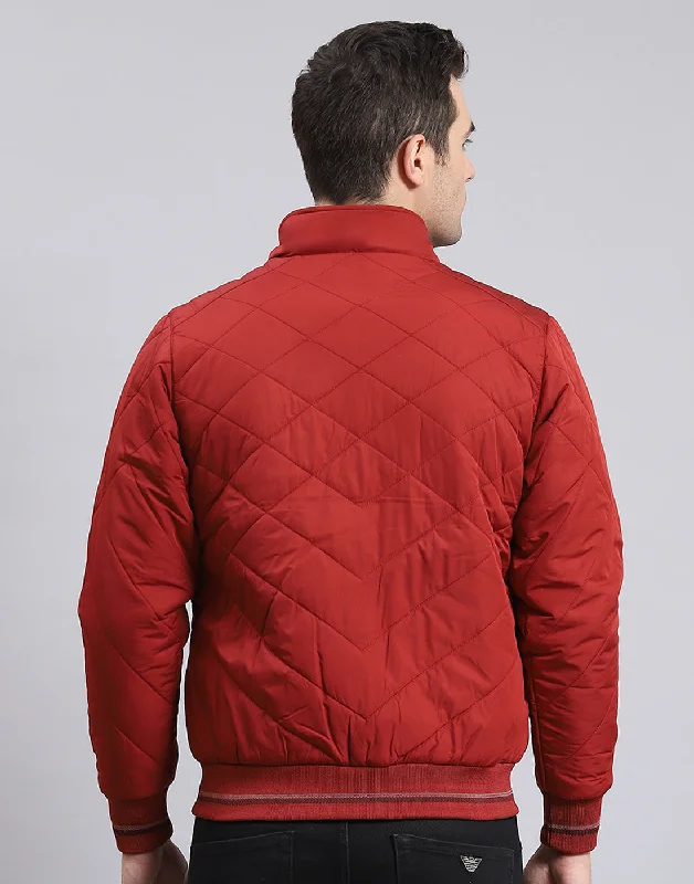 men's blazersMen Red Solid Hooded Full Sleeve Jacket