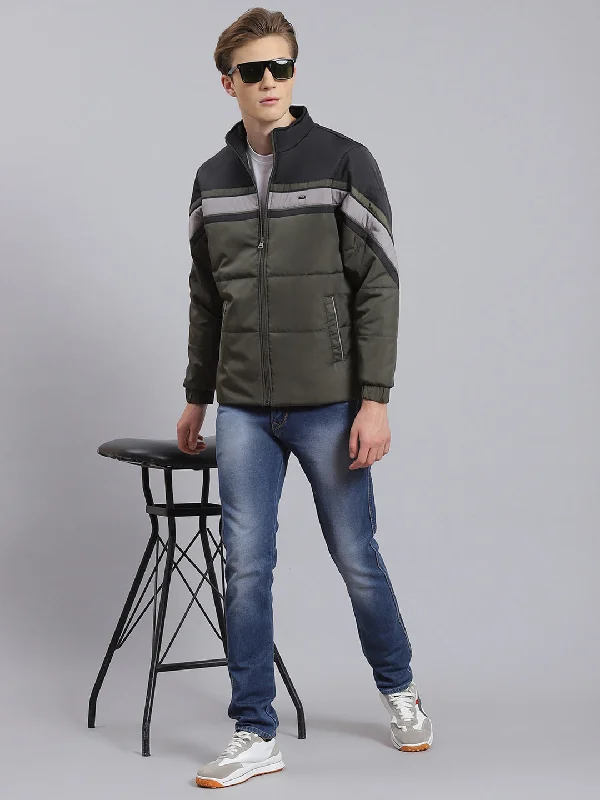 men's trench coats with internal pocketsMen Green Solid Stand Collar Full Sleeve Jacket