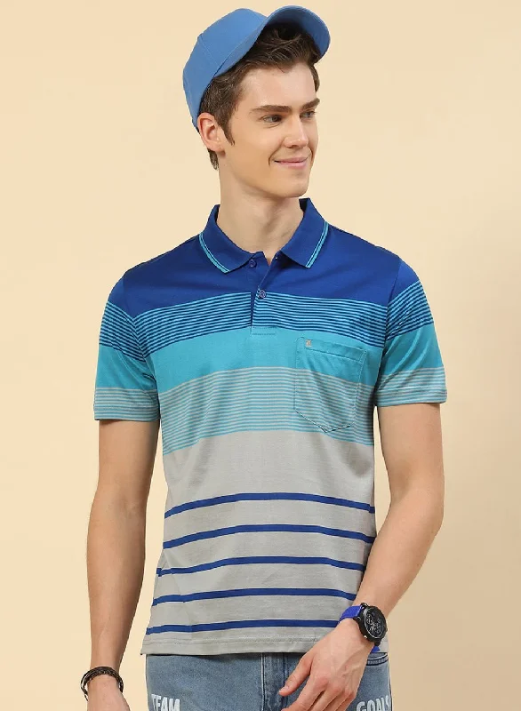 storing short-sleeved shirts for men during off-seasonMen Blue Stripe T-Shirt