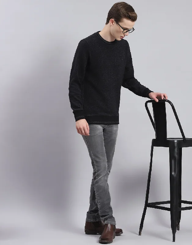 men's sports shirts for casual outingsMen Black Printed Round Neck Full Sleeve Sweatshirt