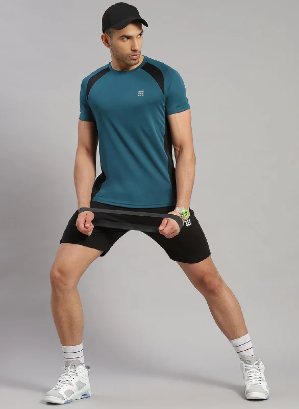 men's short-sleeved shirts with pocketsMen Blue Solid T-Shirt
