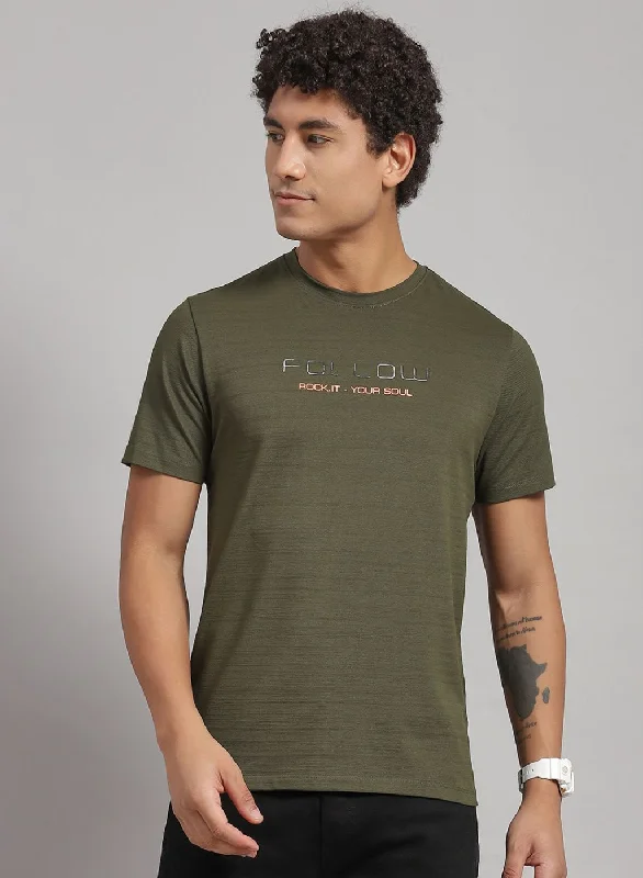 men's short-sleeved collared shirtsMen Olive Printed T-Shirt
