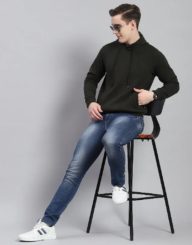 men's soccer jerseysMen Olive Solid Hooded Full Sleeve Sweatshirt