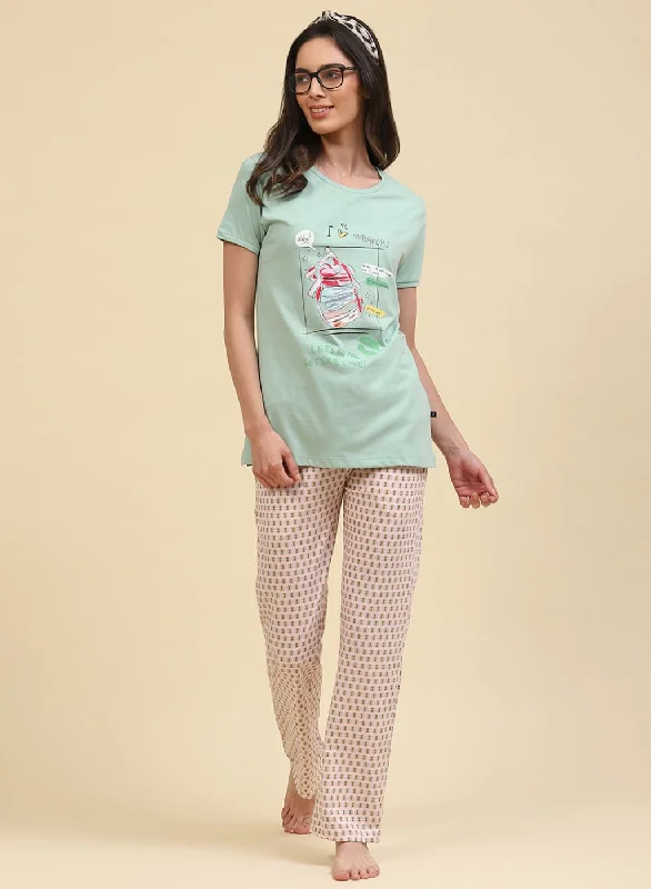Tall women's jeansWomen Green Printed Lower Set