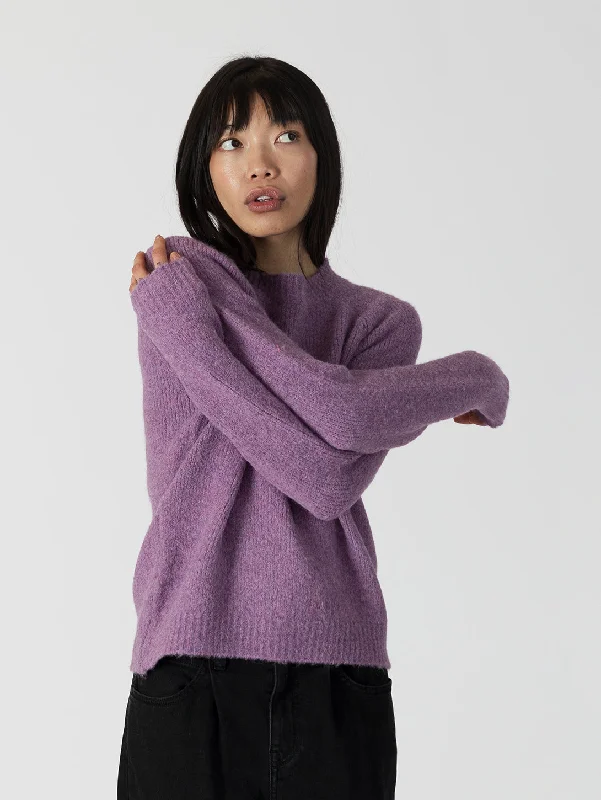 Ezra Crewneck - Mulberry