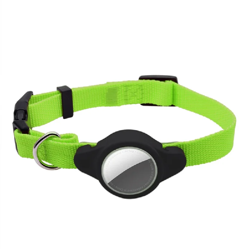 AirTags silicone cover with collar strap - Green